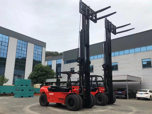 Xe Nâng Diesel 12 Tấn Với Chiều Cao Nâng 6m