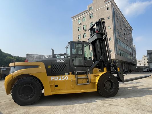 4000mm Hoặc 5500mm Mast nâng cao Heavy Lift forklift với loại hộp bên trong ngoài mast và 2400 chiều dài đan đảm bảo chuyển động vật liệu