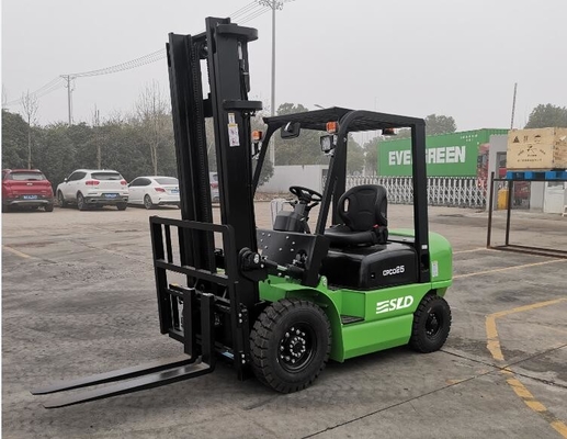 Hộp số tự động Xe nâng bốn bánh 2,5 tấn với động cơ diesel