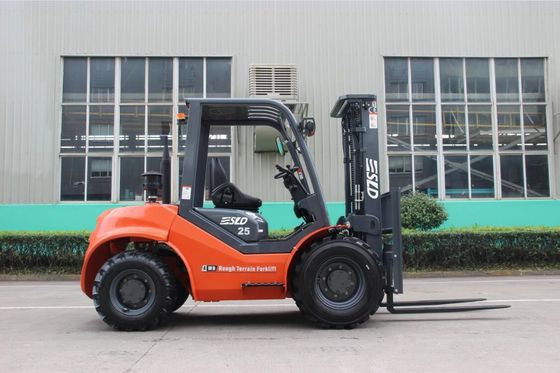 Xe nâng địa hình gồ ghề 4500mm Triplex Mast 5k 2,5t 2,5 tấn