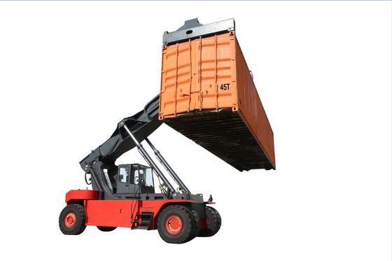 Máy xếp chồng tiếp cận container
