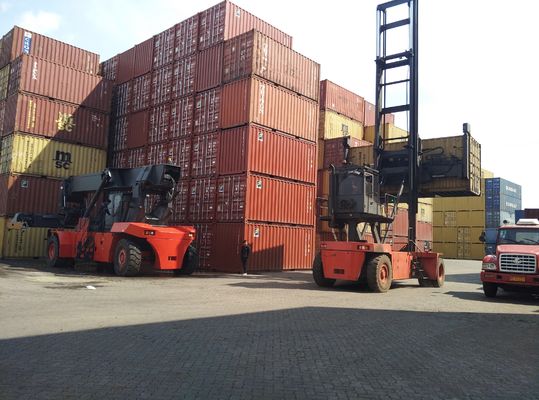 Bãi hậu cần 9000kgs Xe nâng 9t Bộ xử lý container rỗng