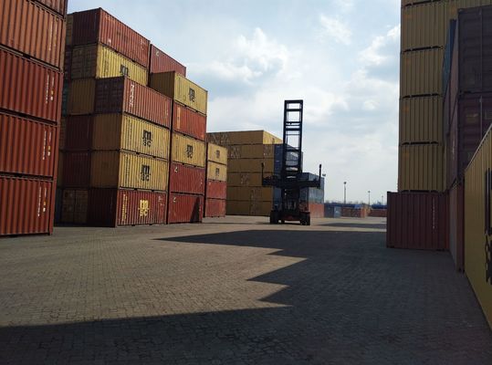Bãi hậu cần 9000kgs Xe nâng 9t Bộ xử lý container rỗng