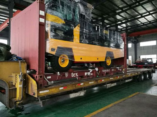 Xe nâng hàng bên hông lối đi hẹp FDS80 3600mm Mast 17k 8T