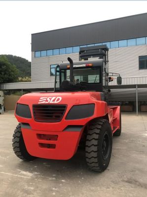 Xe nâng hạng nặng FD160 16T với động cơ Yuchai