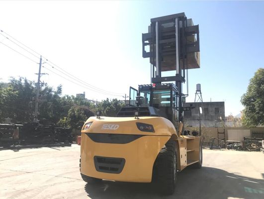 Nhà kho Xe nâng hạng nặng 20 tấn 32 tấn Xử lý container
