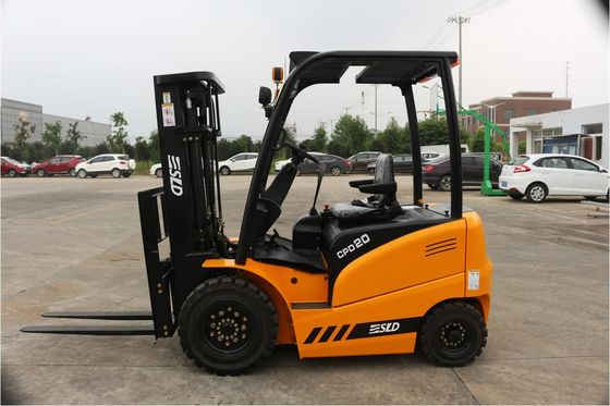 Xe nâng điện mini công nghiệp tải trọng 2000kgs với lốp khí nén