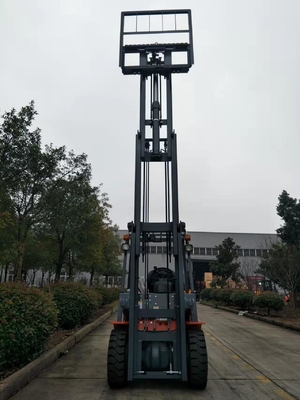 Truyền động thủy lực Xe nâng động cơ diesel 3 tấn 4800mm với cột 3 tầng hoàn toàn miễn phí