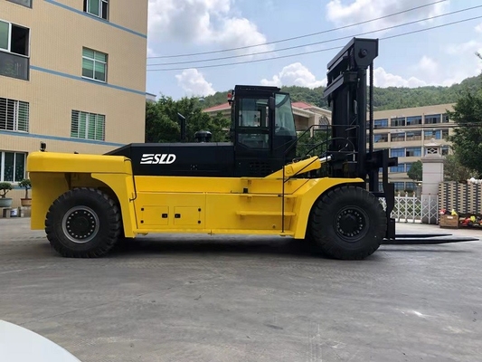 Tải trọng định mức 42000kgs Xe nâng container vận chuyển với động cơ Weichai