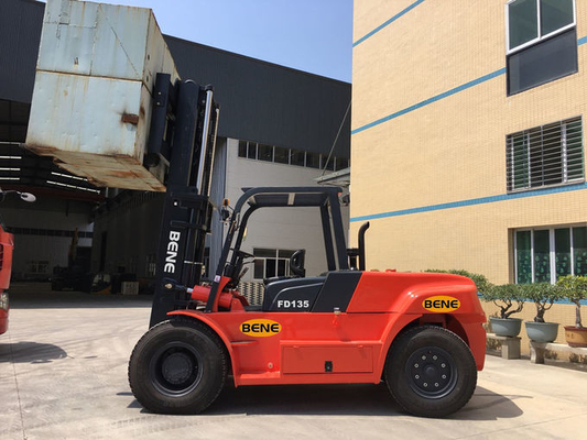 Xe nâng hạng nặng tùy chỉnh / Xe nâng hạng nặng với các phụ kiện linh hoạt